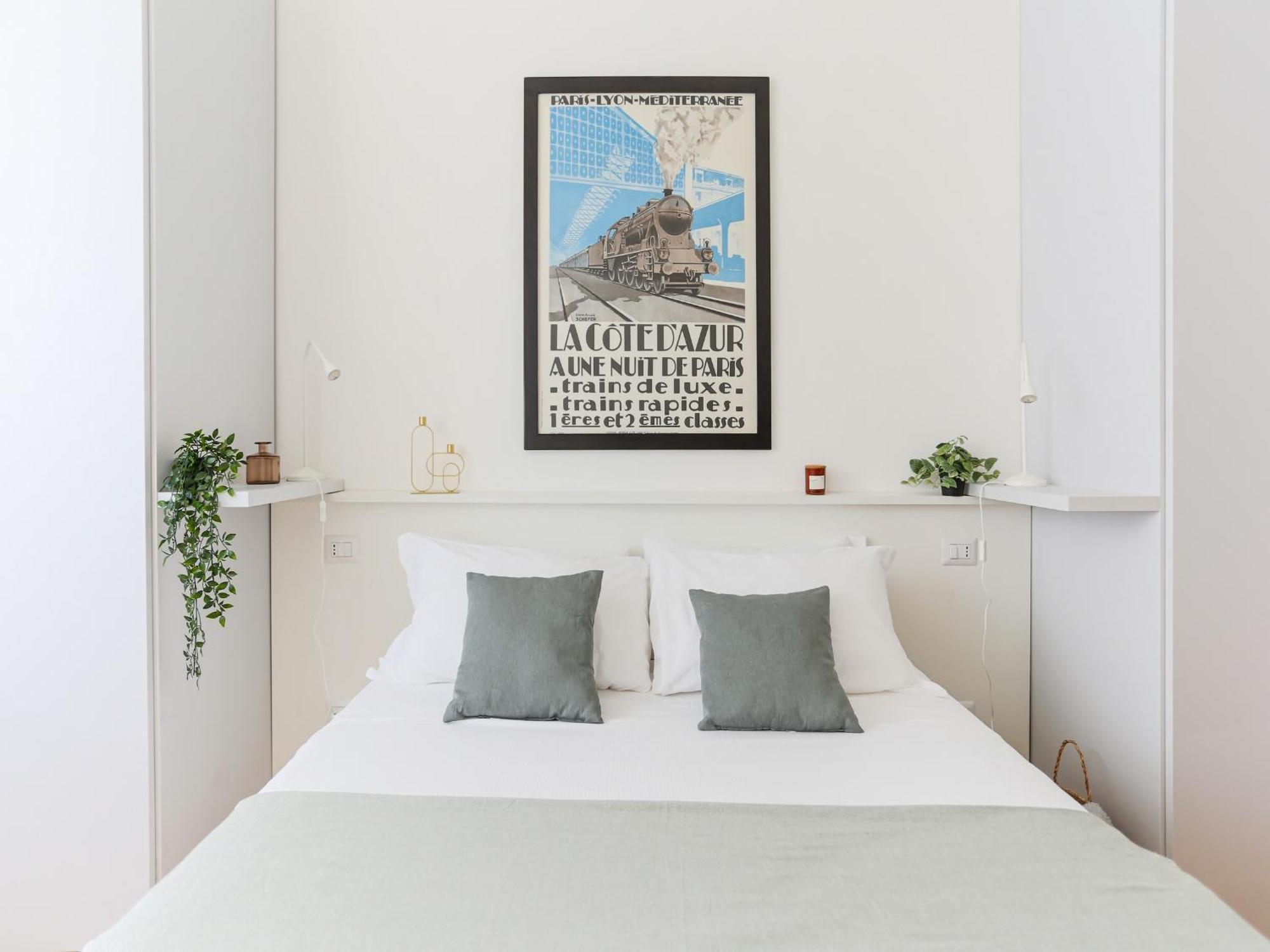 The Best Rent - Modern One Bedroom Apartment In San Babila Милан Экстерьер фото